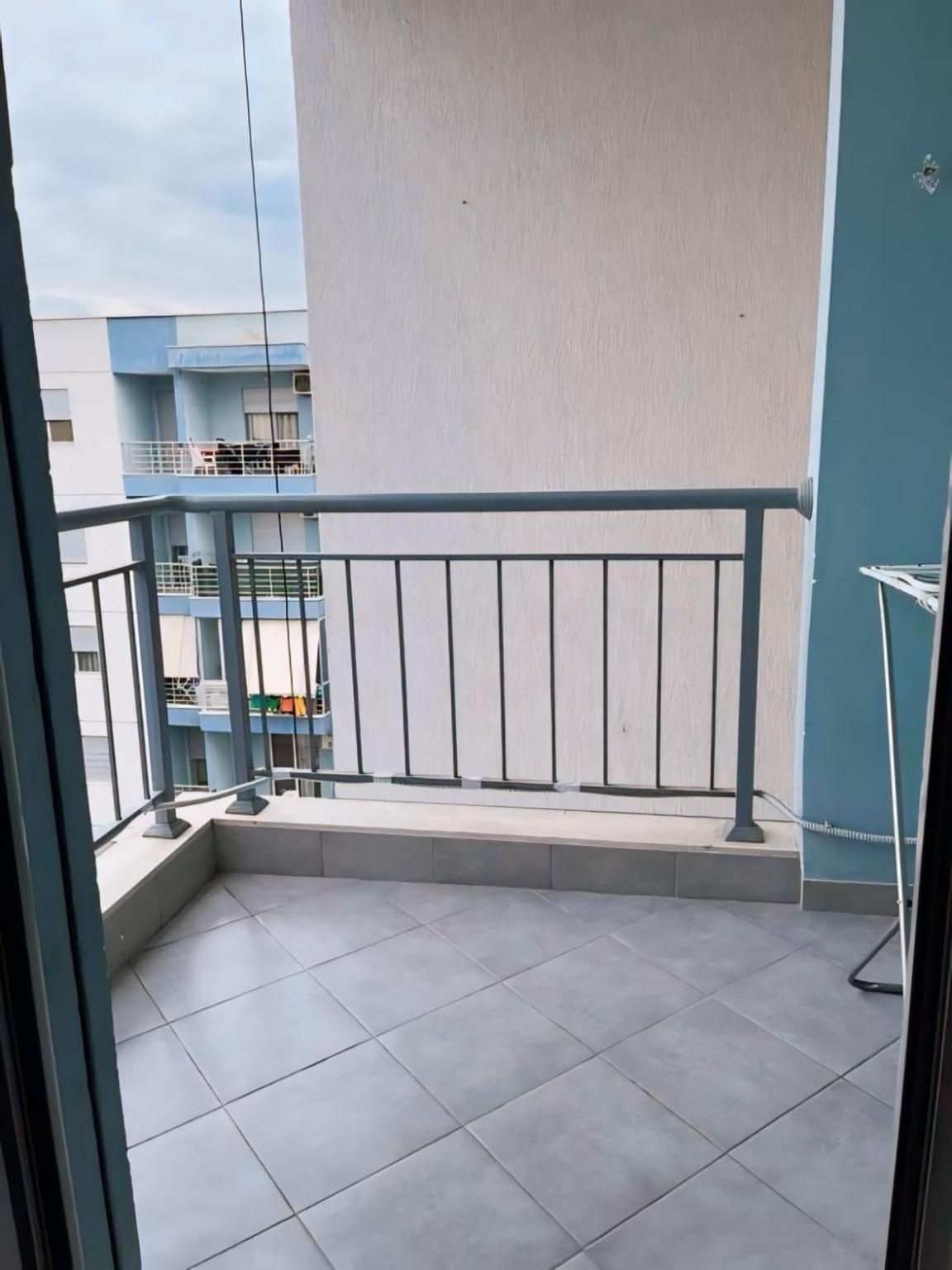 Gerald'S Central Apartments Vlorë Værelse billede