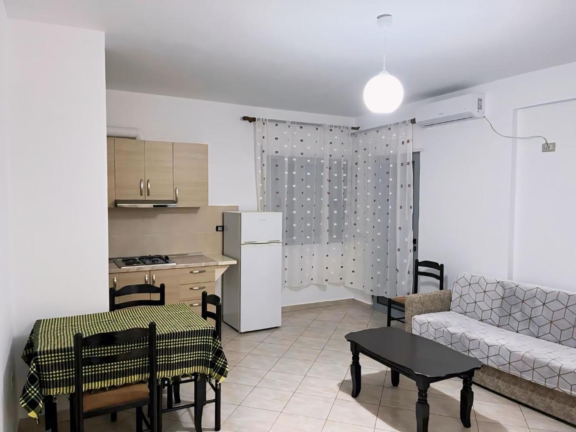 Gerald'S Central Apartments Vlorë Eksteriør billede